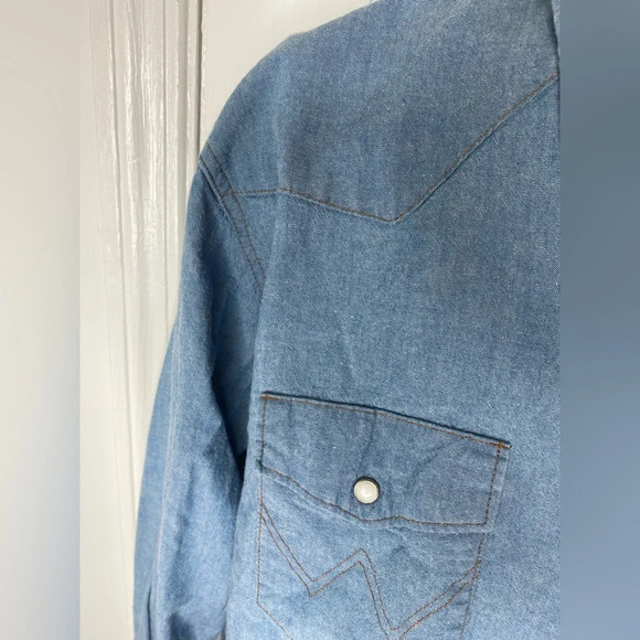 Wrangler Western Pearl Snap Men's Blue Denim Shirt - Picture 3 of 6